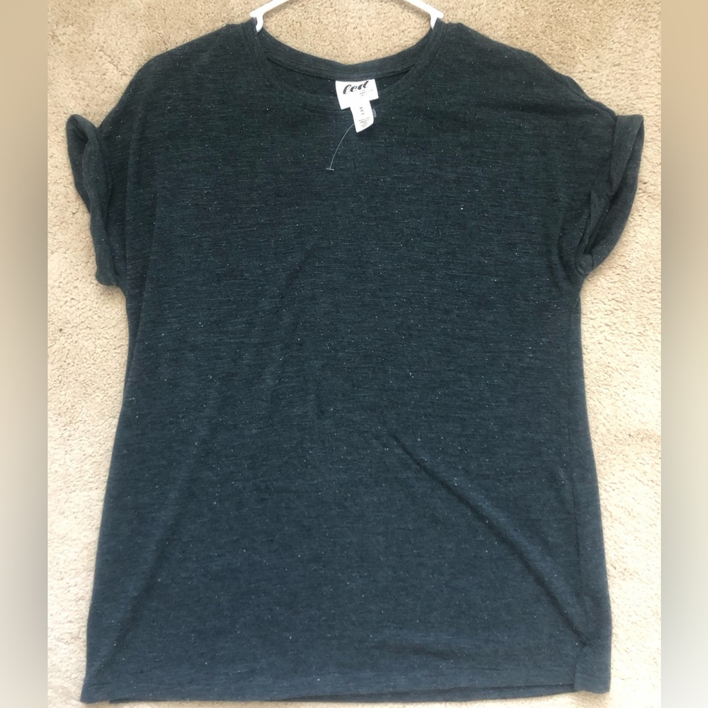 Led charcoal shirt size M NWT